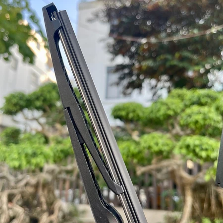 Gạt Mưa Sau Ô Tô